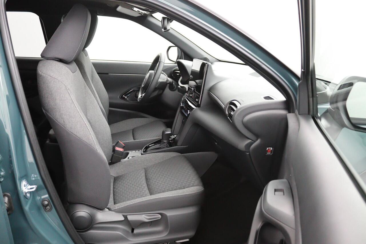 Toyota YARIS Cross 1.5 Hybrid 130 Dynamic | Comfort Pakket | Navigatie | Keyless Entry | Direct Beschikbaar |