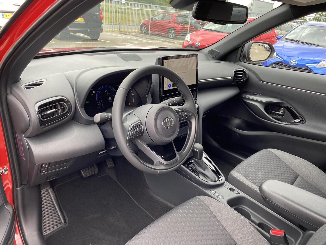 Toyota YARIS Cross 1.5 Hybrid 115 Dynamic Comfort Pack