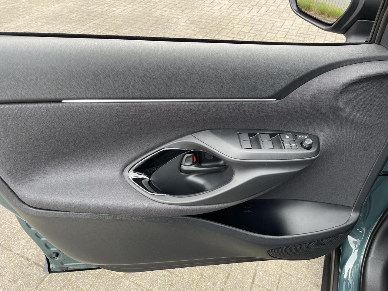 Toyota YARIS Cross 1.5 Hybrid 115 Dynamic Comfort Pack