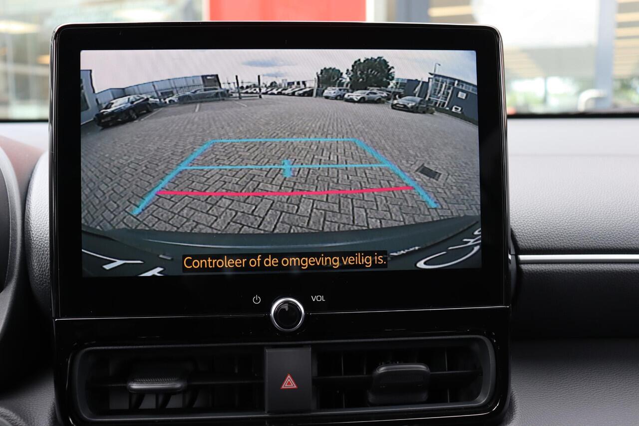 Toyota YARIS Cross 1.5 Hybrid 115 Dynamic , Comfort Pack, Nieuw en snel leverbaar (april 2026) met ¤2.000,- inruilvoordeel