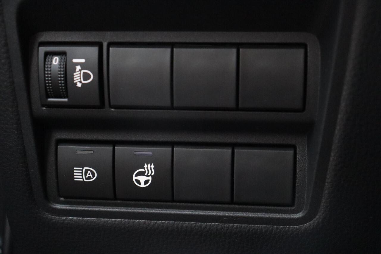 Toyota YARIS 1.5 Hybrid 115 Dynamic Comfort Pack ,Parkeersensoren, Dodehoek Detectie, Stuur /Stoel verwarming