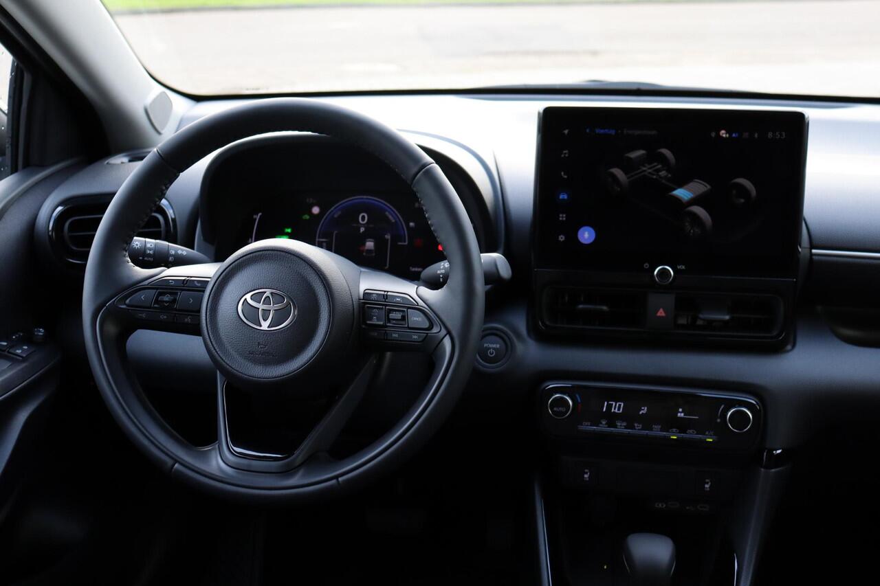 Toyota YARIS 1.5 Hybrid 115 Dynamic Comfort Pack ,Parkeersensoren, Dodehoek Detectie, Stuur /Stoel verwarming