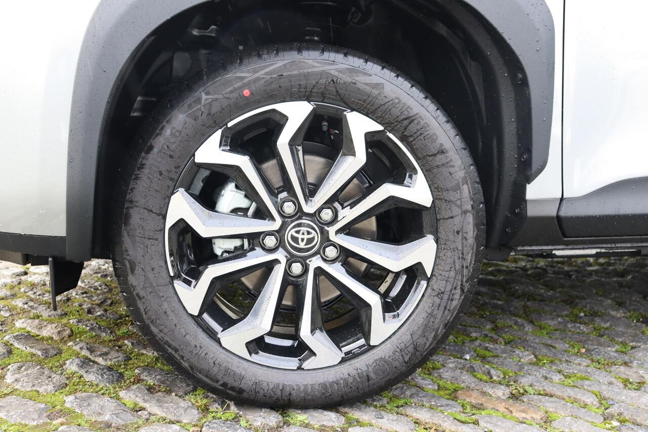 Toyota YARIS Cross 1.5 Hybrid 115 Dynamic, Comfortpack, BSM, Stoel en Stuurverwarming, Parkeersensoren.