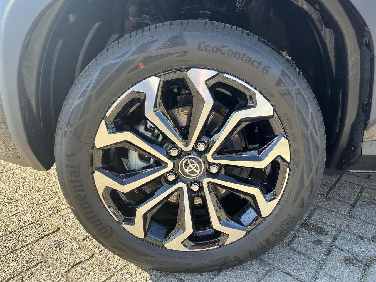 Toyota YARIS Cross 1.5 Hybrid 115 Dynamic | Comfort Pack |