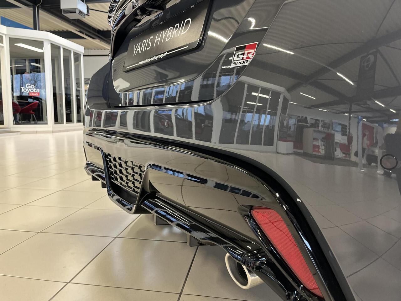 Toyota YARIS 1.5 Hybrid 130 GR SPORT | Plus Pack | ¤ 2.000 extra inruilwaarde |