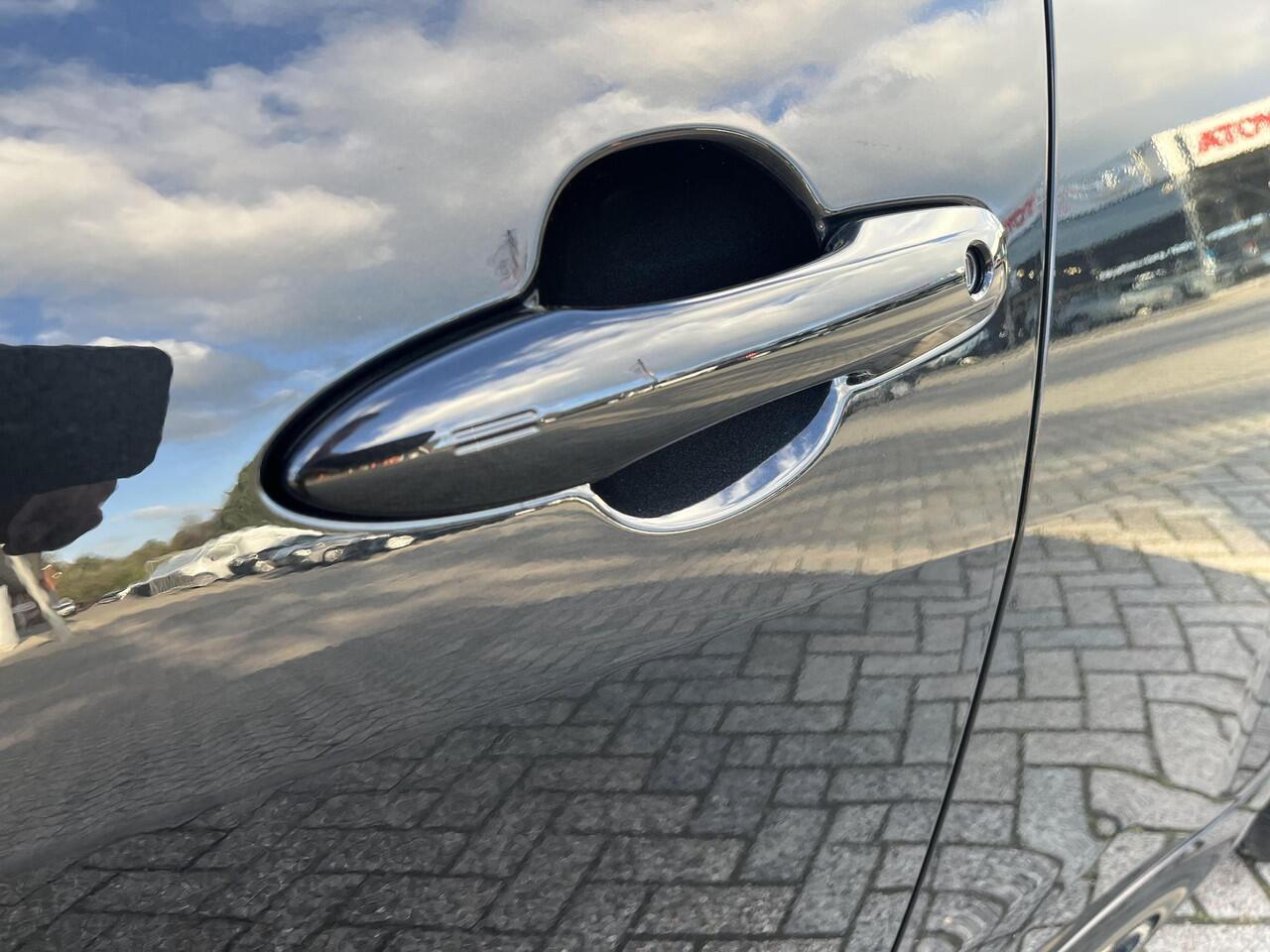 Toyota YARIS 1.5 Hybrid 130 GR SPORT | Nieuw te bestellen | ¤ 2.000 extra inruilwaarde |