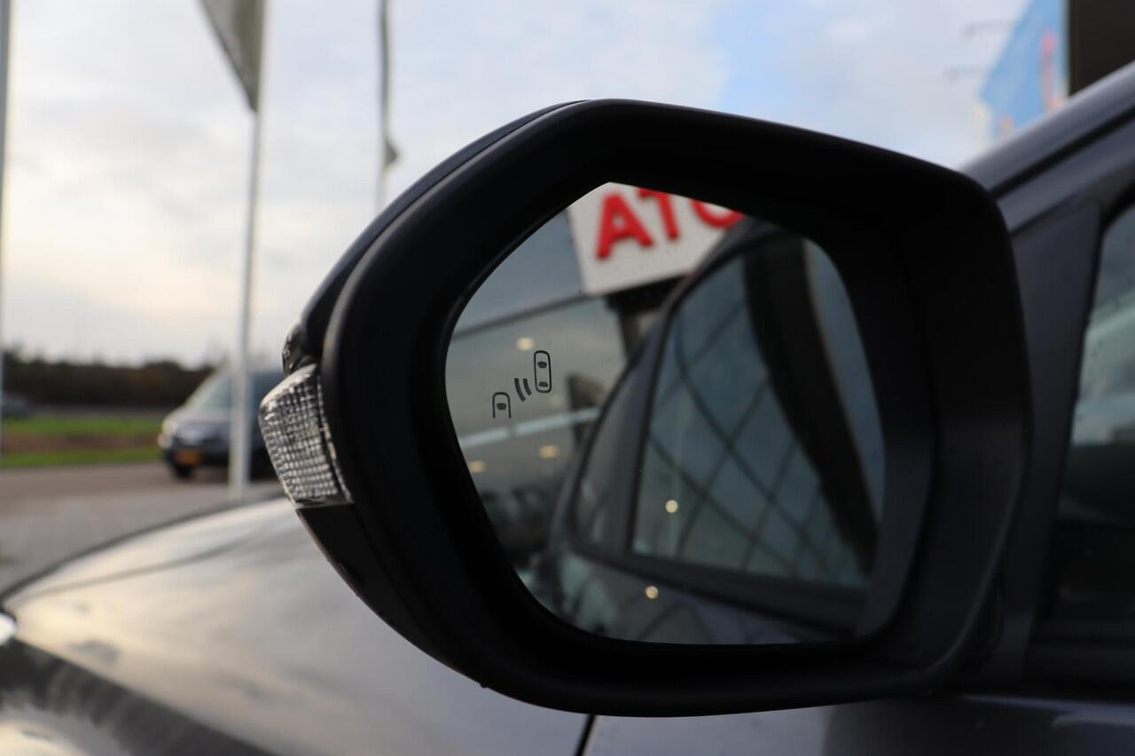 Toyota YARIS 1.5 Hybrid 115 Dynamic, Comfort Pack, Nieuw en snel leverbaar met ¤2.000,- inruilpremie!!