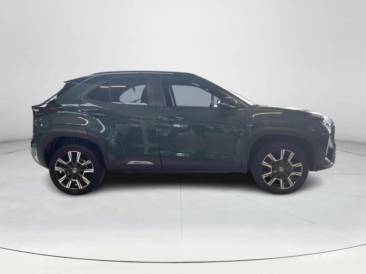 Toyota YARIS Cross 1.5 Hybrid 130 Executive | Premium Pack | ¤ 2.000 extra inruilwaarde |