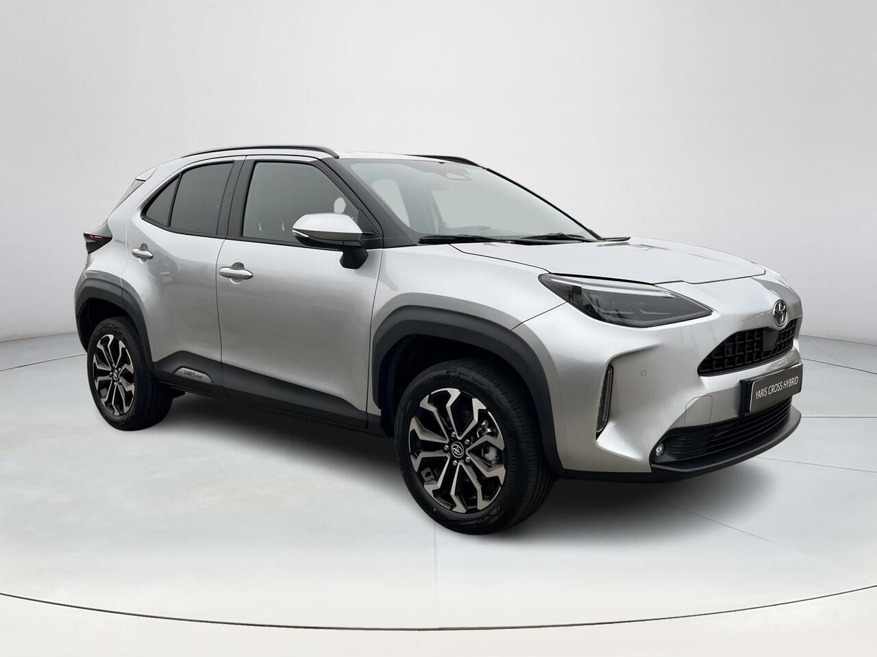 Toyota YARIS Cross 1.5 Hybrid 115 Dynamic | Comfort Pack | Uit voorraad leverbaar | ¤ 2.000 extra inruilwaarde |