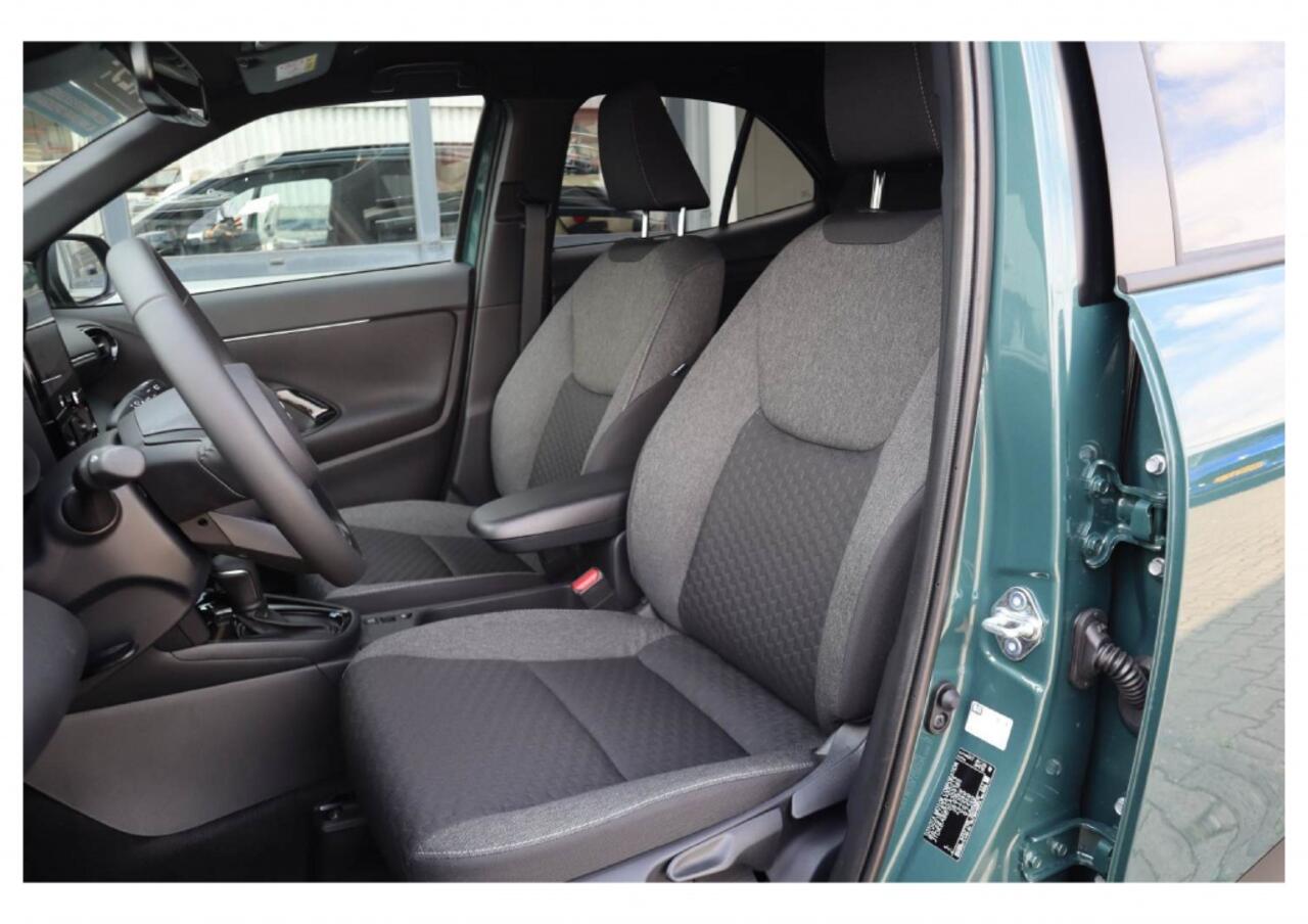 Toyota YARIS Cross 1.5 Hybrid 130 Dynamic | Comfort Pack