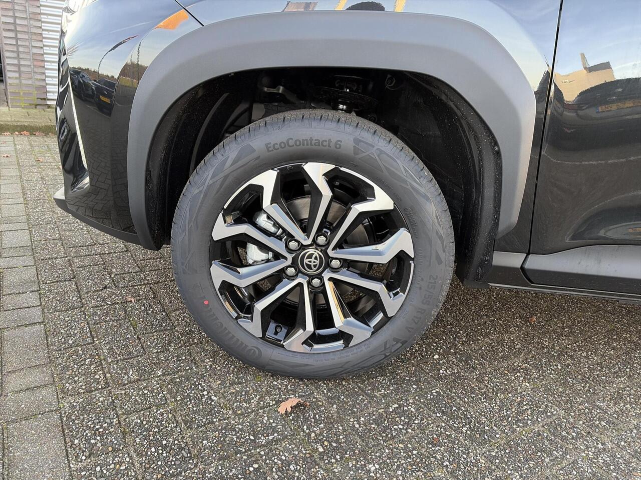 Toyota YARIS Cross 1.5 Hybrid 115 Dynamic Comfort Pack