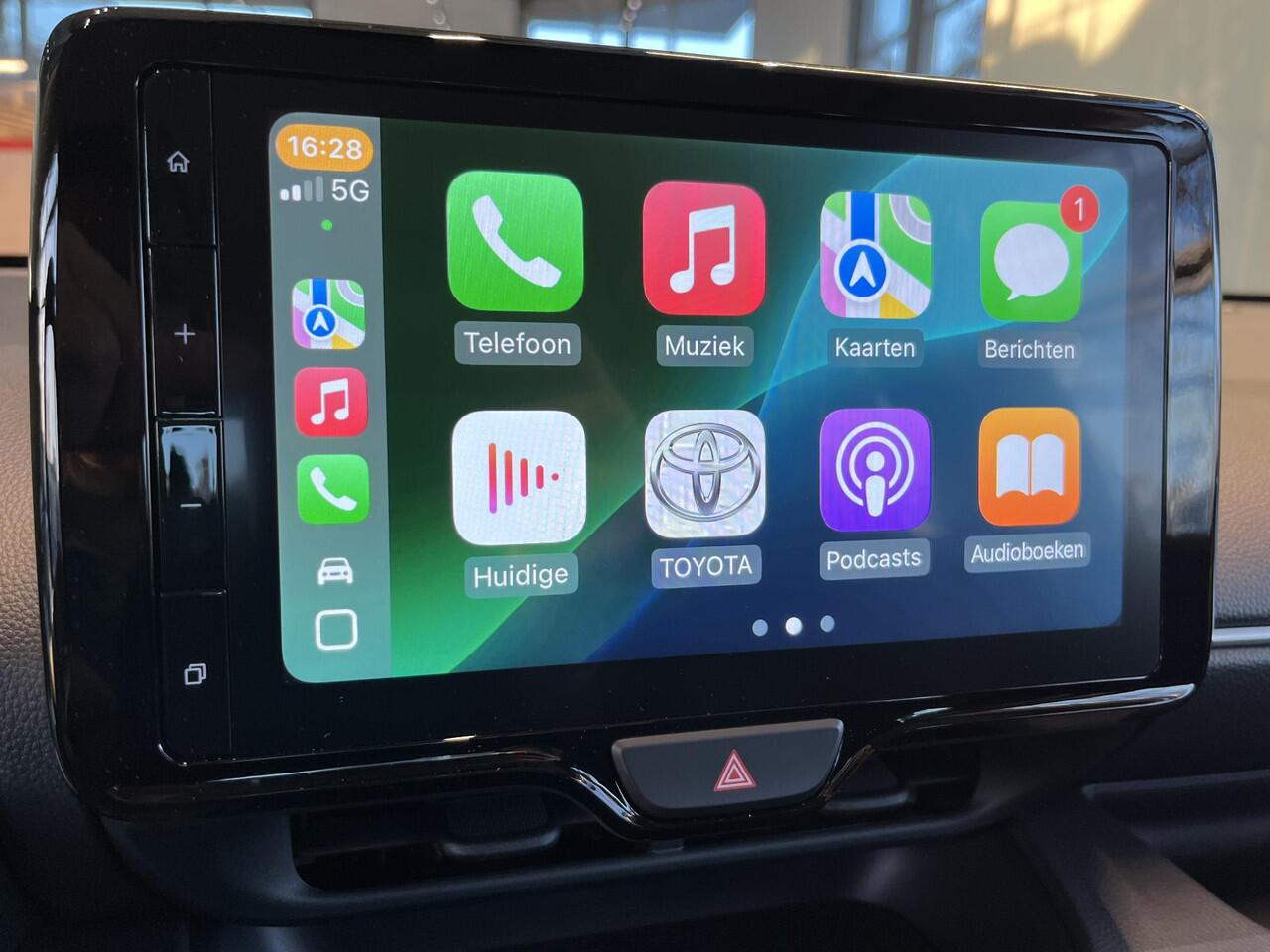 Toyota YARIS 1.5 Hybrid GENTEI