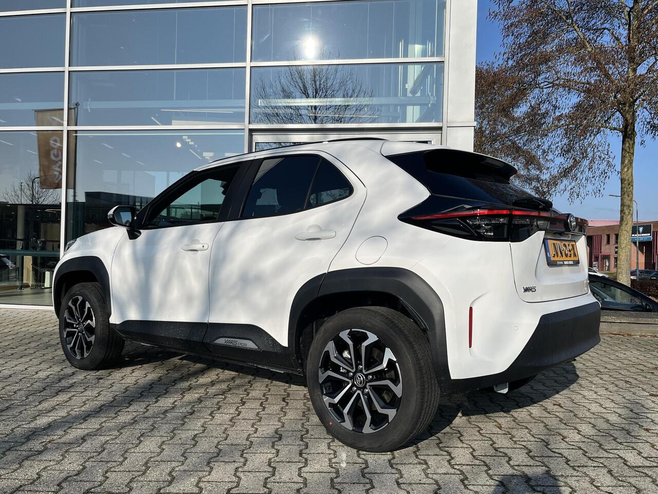 Toyota YARIS Cross 1.5 Hybrid (130pk) Dynamic & Comfort Pack