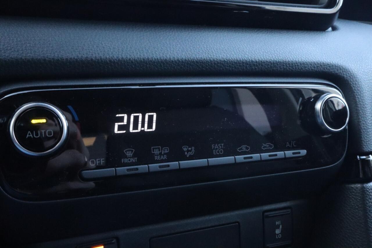 Toyota YARIS 1.5 Hybrid 115 Dynamic | Comfort Pack