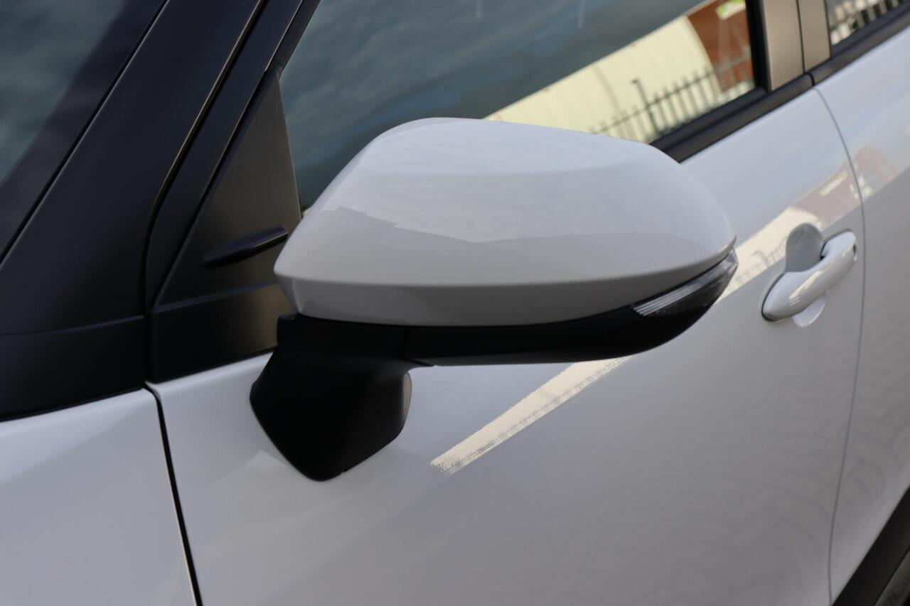 Toyota YARIS Cross 1.5 Hybrid 115 Dynamic , Comfort Pack, Nieuw en direct leverbaar met ¤2.000,- inruilvoordeel