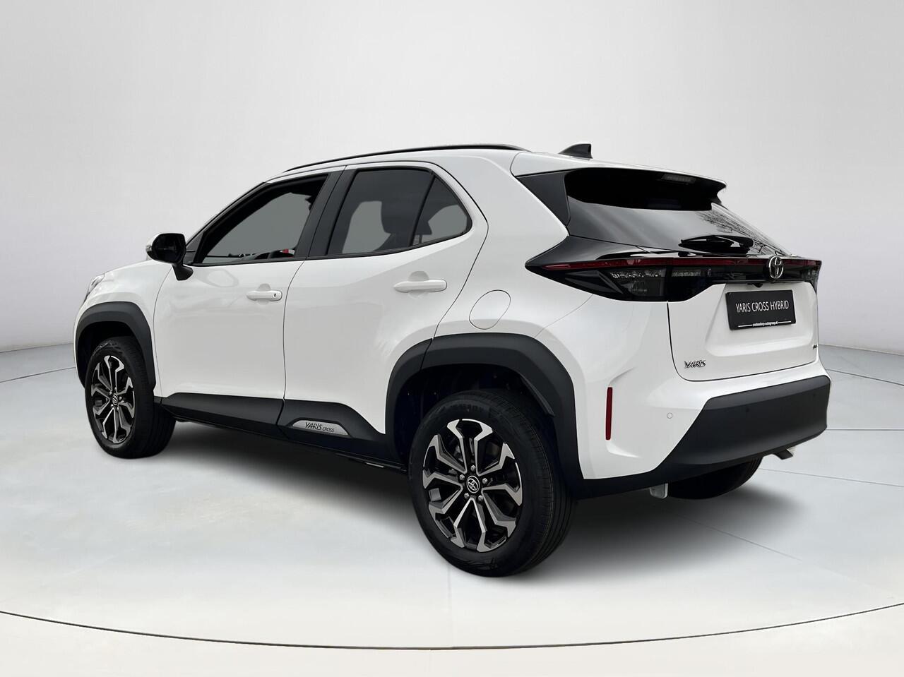 Toyota YARIS Cross 1.5 Hybrid 130 Dynamic | Comfort Pack | ¤ 2.000 extra inruilwaarde |