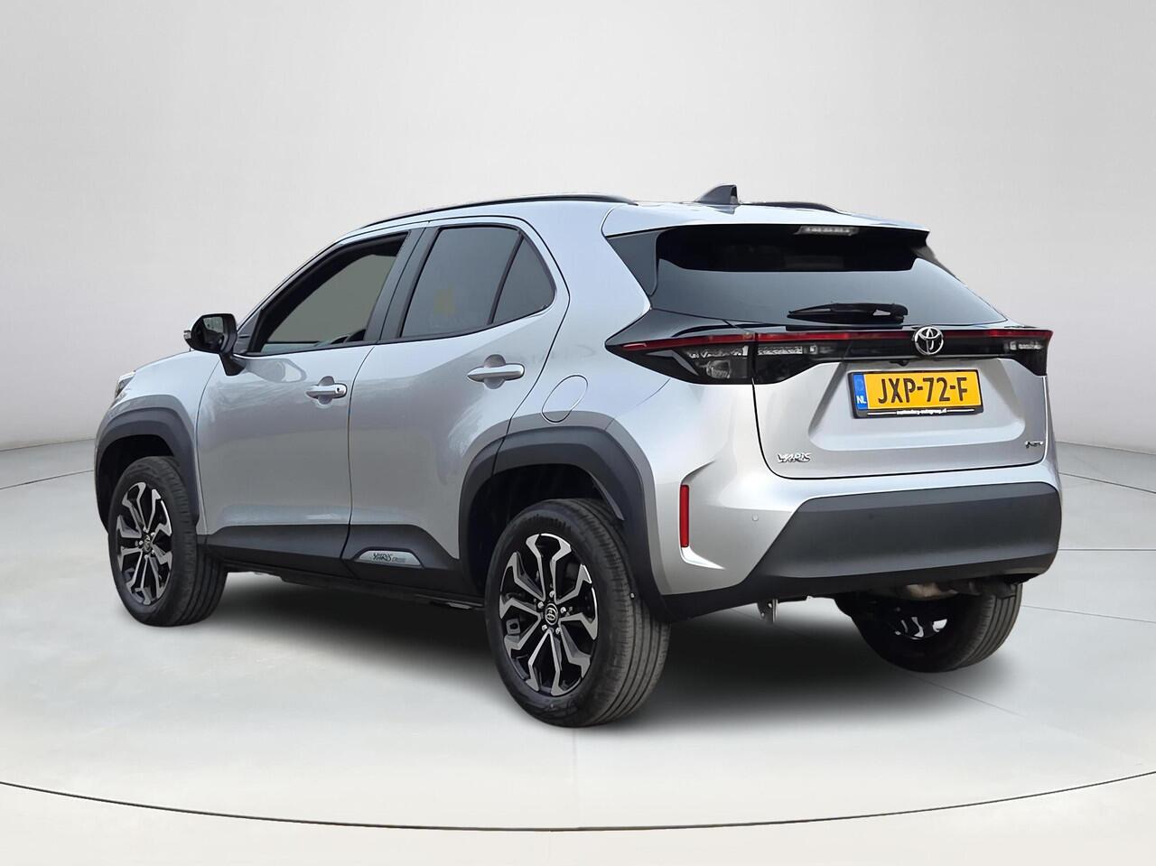 Toyota YARIS Cross 1.5 Hybrid 130 Dynamic | Apple CarPlay | Blindspot | Parkeersensoren | Rijklaar incl. garantie |