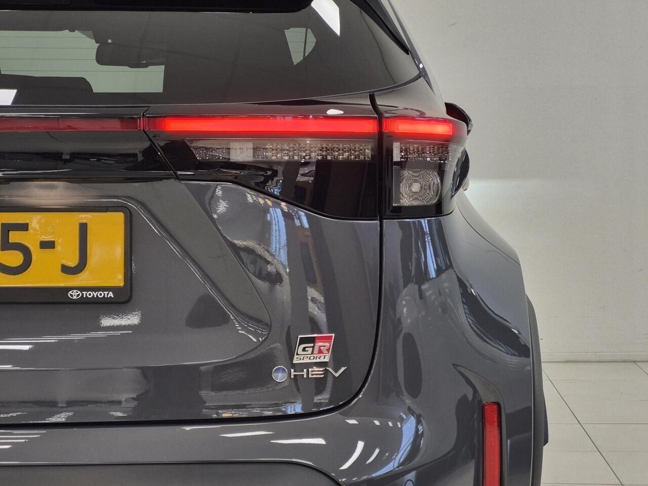 Toyota YARIS Cross 1.5 Hybrid 130 GR SPORT