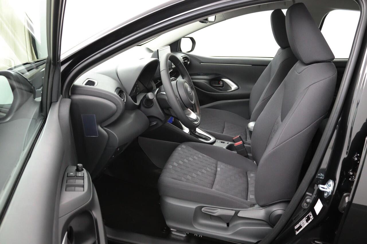 Toyota YARIS 1.5 Hybrid 115 Comfort | Adaptieve Cruise Control | Achteruitrijcamera | Climate Control | Nieuwe Auto |
