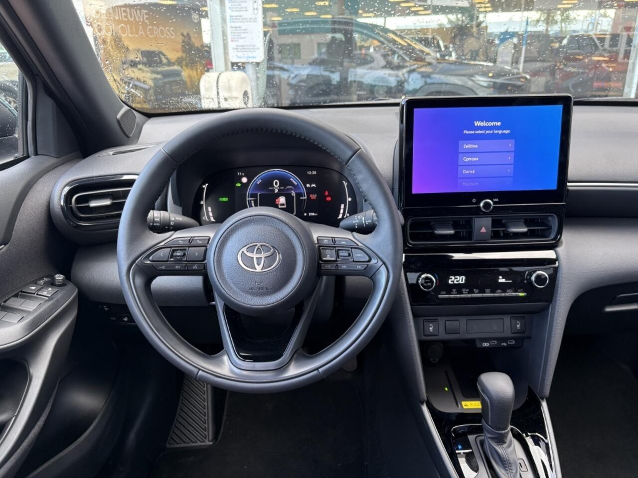 Toyota YARIS Cross 1.5 Hybrid 130 Dynamic | Comfort Pack | Sensoren v/a | Stoelverw