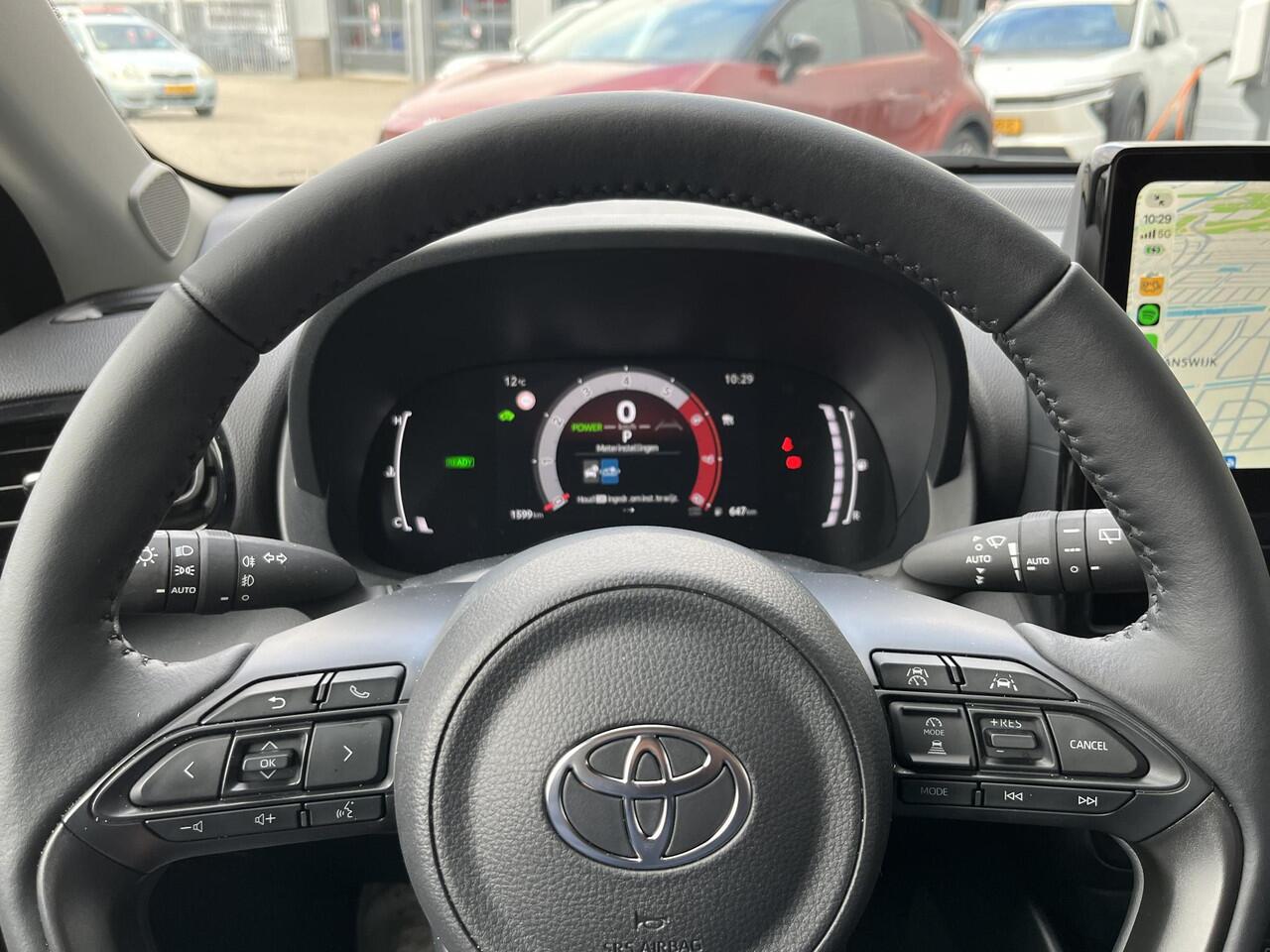 Toyota YARIS 1.5 Hybrid 115 Dynamic Comfort Pack