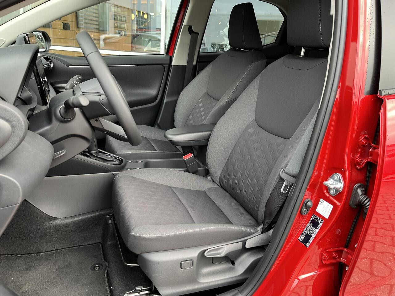 Toyota YARIS 1.5 Hybrid 115 Dynamic Comfort Pack