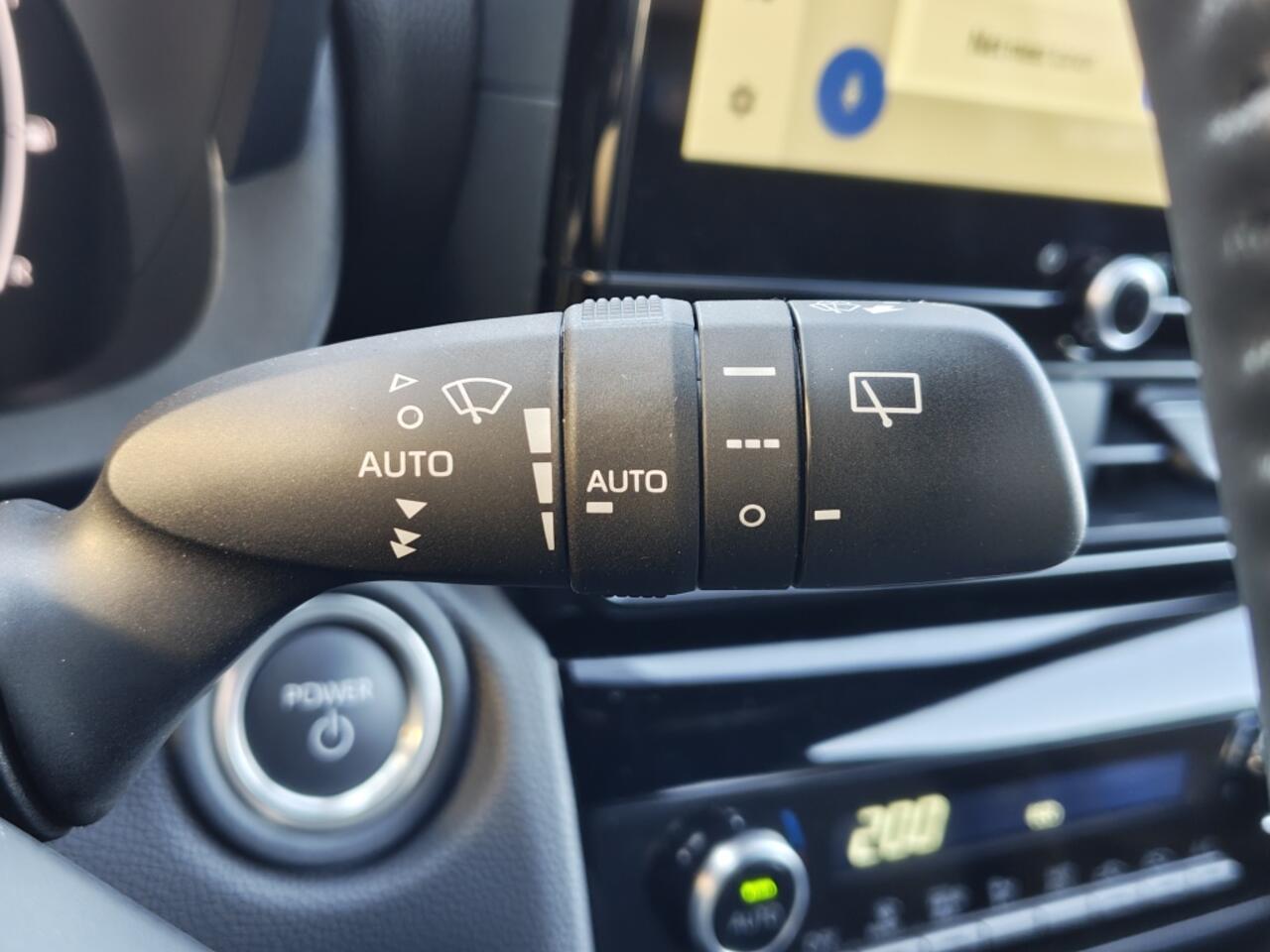 Toyota YARIS Cross 1.5 Hybrid 130 Dynamic | Comfort Pack | Sensoren v/a | Stoelverw