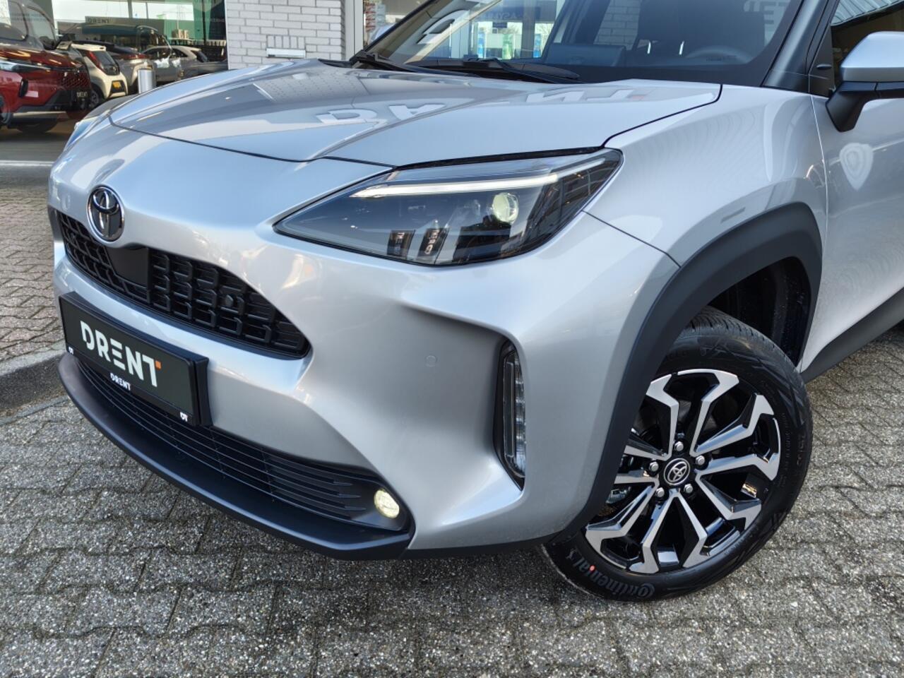 Toyota YARIS Cross 1.5 Hybrid 130 Dynamic | Comfort Pack | Sensoren v/a | Stoelverw