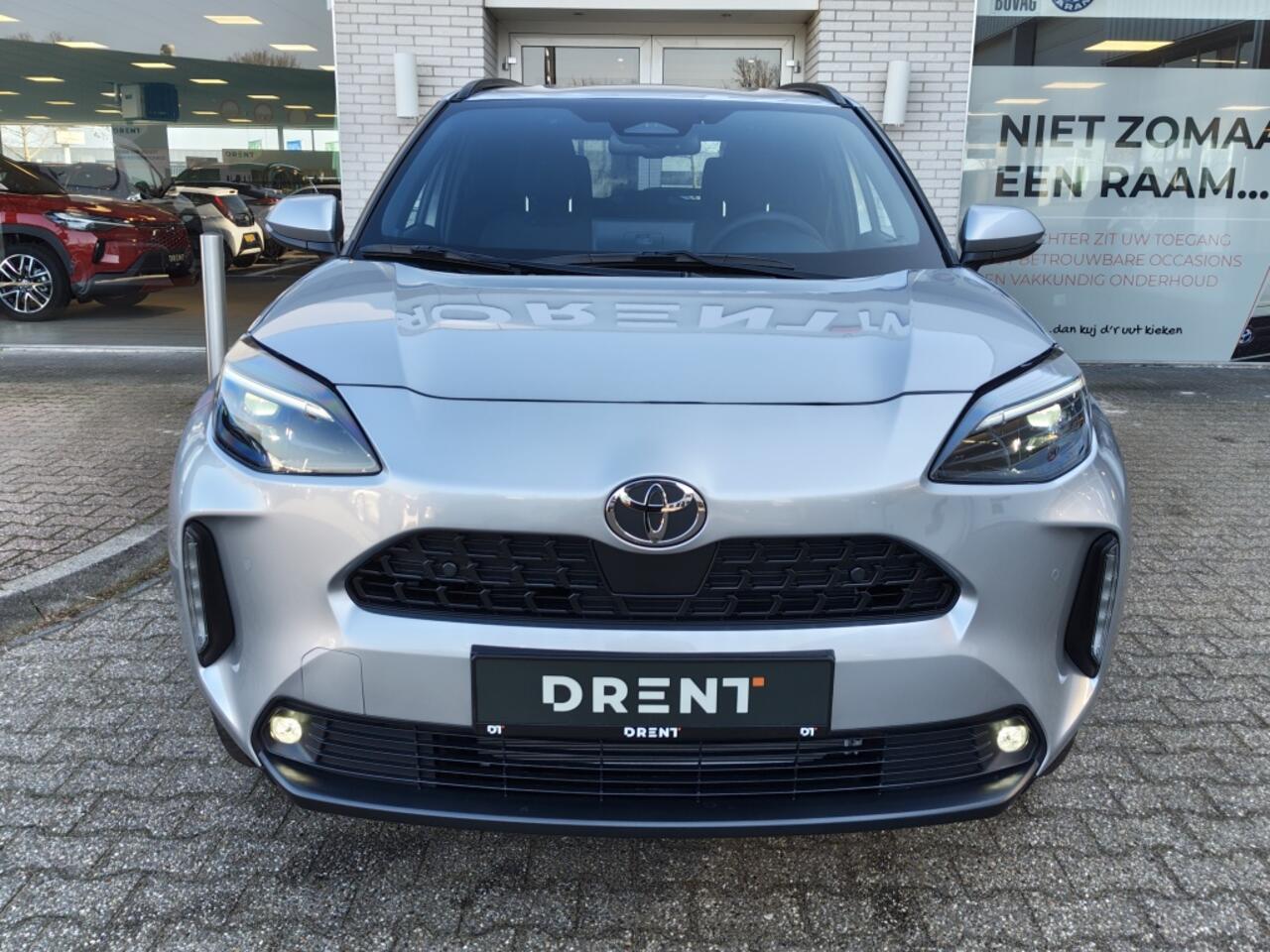 Toyota YARIS Cross 1.5 Hybrid 130 Dynamic | Comfort Pack | Sensoren v/a | Stoelverw