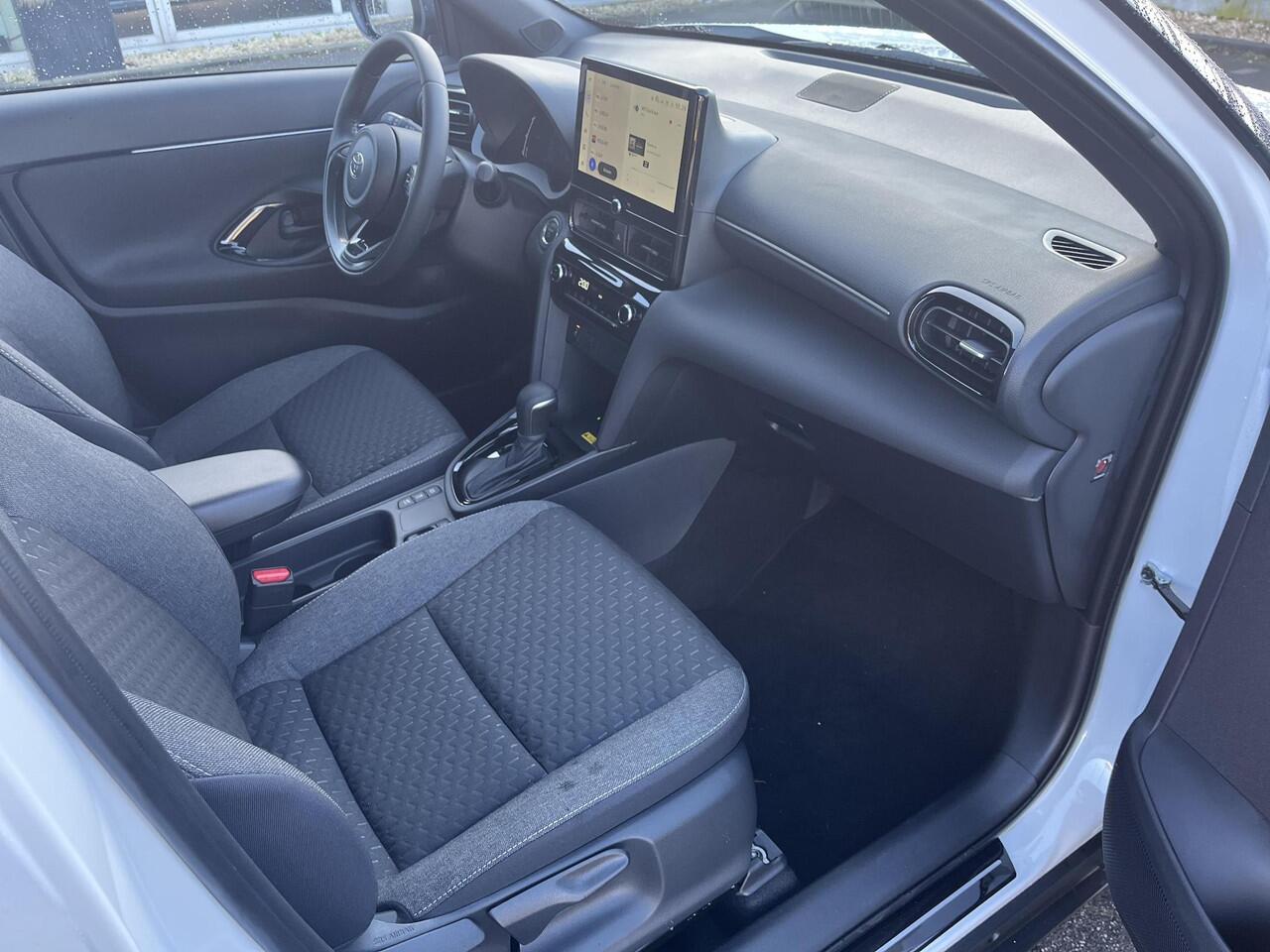 Toyota YARIS Cross 1.5 Hybrid 115 Dynamic | Navigatie | Apple CarPlay/Android auto | Comfort pack