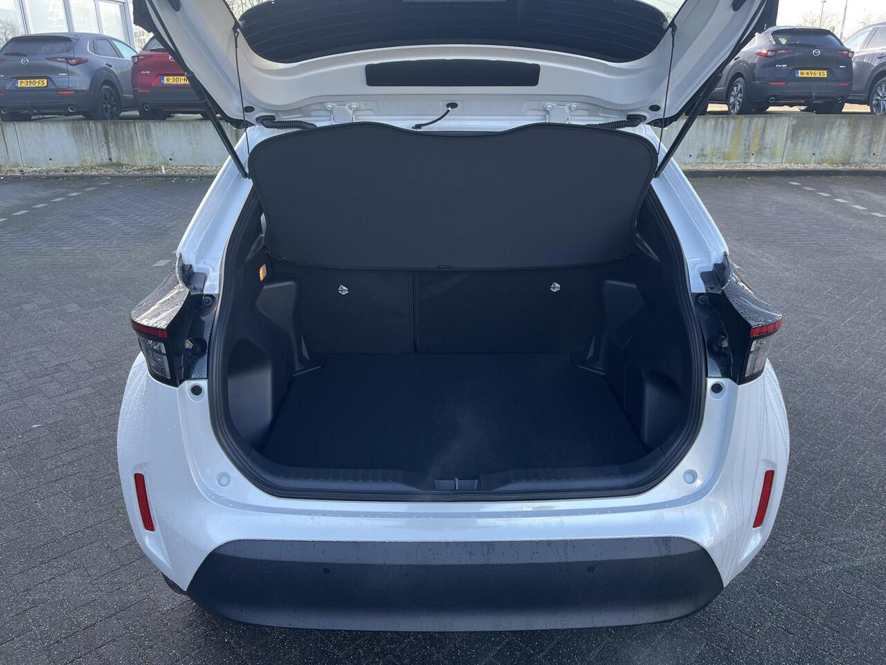 Toyota YARIS Cross 1.5 Hybrid 115 Dynamic | Navigatie | Apple CarPlay/Android auto | Comfort pack