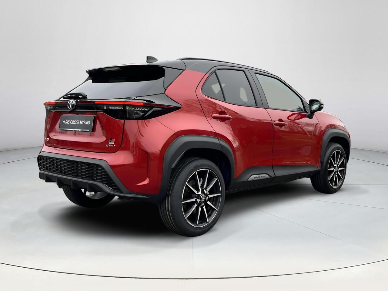 Toyota YARIS Cross 1.5 Hybrid 130 GR SPORT | Plus Pack | ¤ 2.000 extra inruilwaarde |