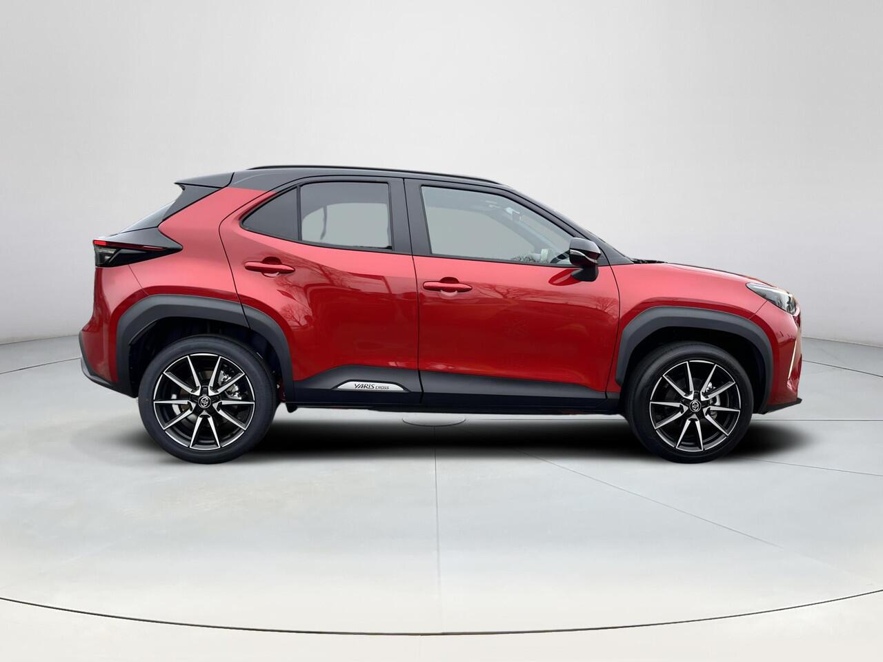 Toyota YARIS Cross 1.5 Hybrid 130 GR SPORT | Plus Pack | ¤ 2.000 extra inruilwaarde |