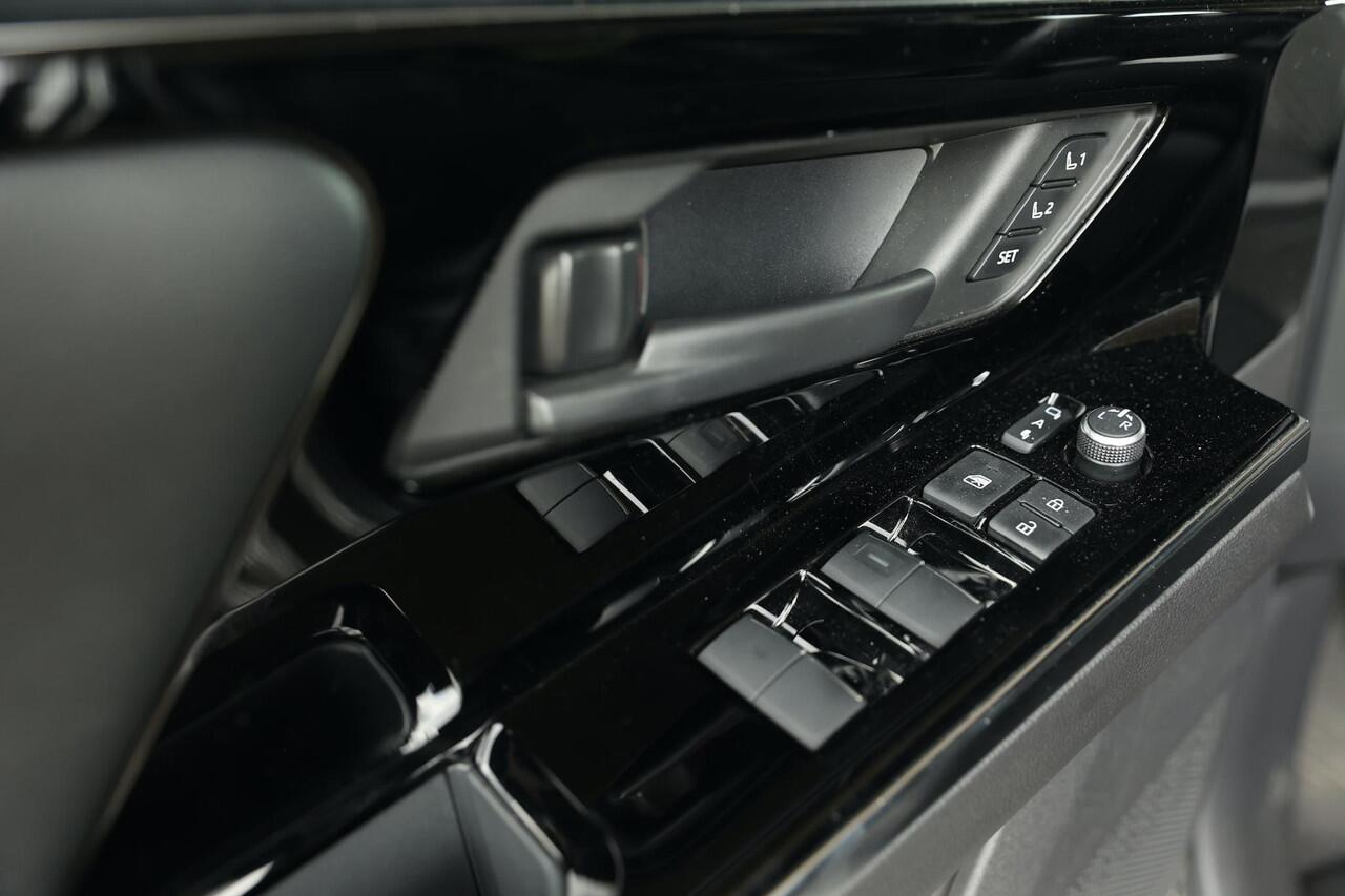 Toyota bZ4X AWD full option Dark Rebel Edition