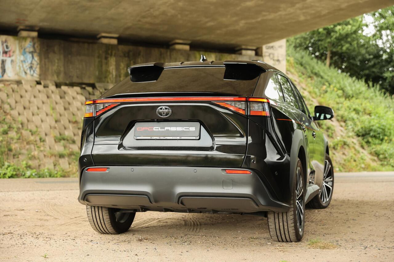 Toyota bZ4X AWD full option Dark Rebel Edition