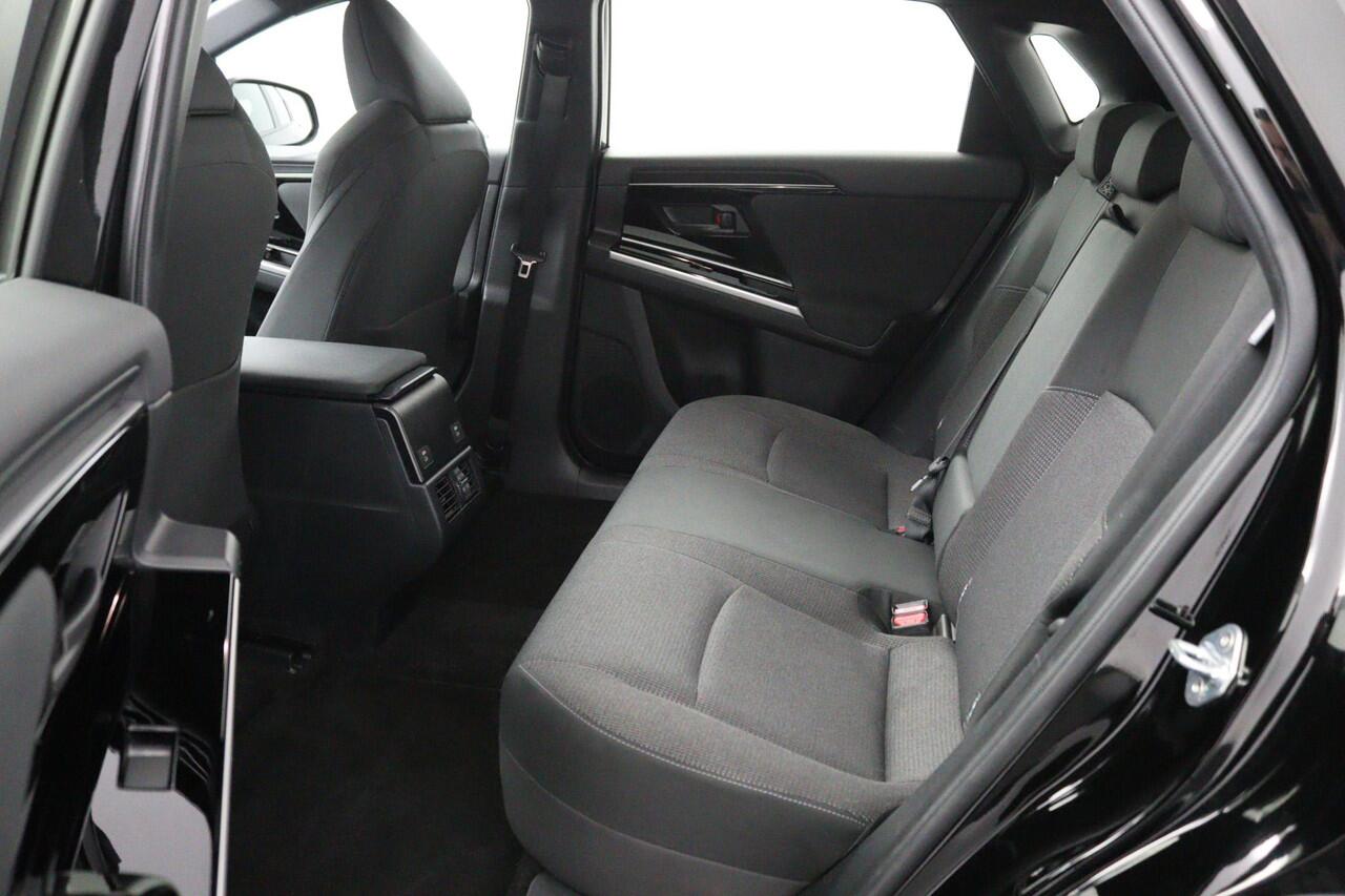 Toyota bZ4X Active 71 kWh | Navigatie | Toyota Safety Sense | Achteruitrijcamera |