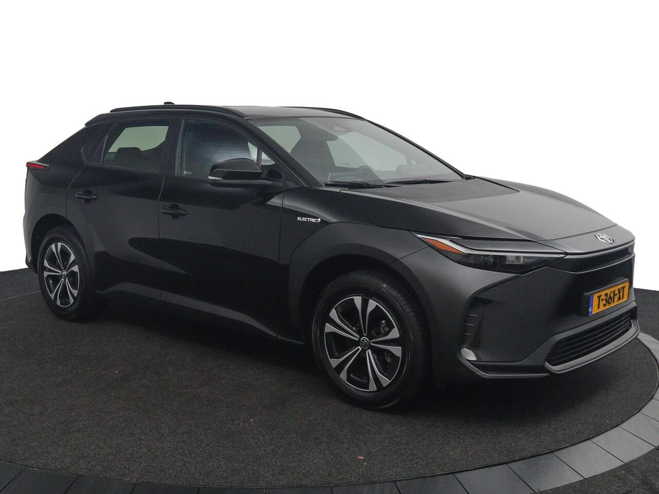 Toyota bZ4X Active 71 kWh | Navigatie | Toyota Safety Sense | Achteruitrijcamera |