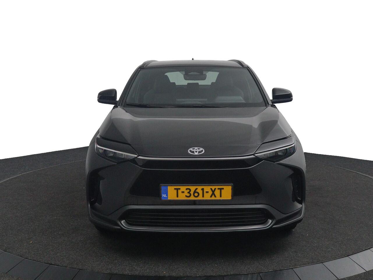 Toyota bZ4X Active 71 kWh | Navigatie | Toyota Safety Sense | Achteruitrijcamera |