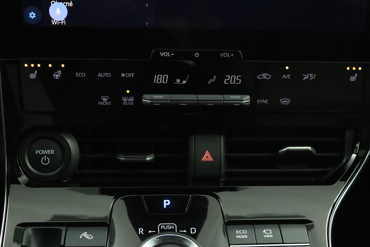 Toyota bZ4X Business Plus 71 kWh | 360 Camera | Dodehoek detectie | Parkeer sensoren voor + achter | Electrische achterklep | Stoelverwarming | Stuurverwarming | Trekhaak |