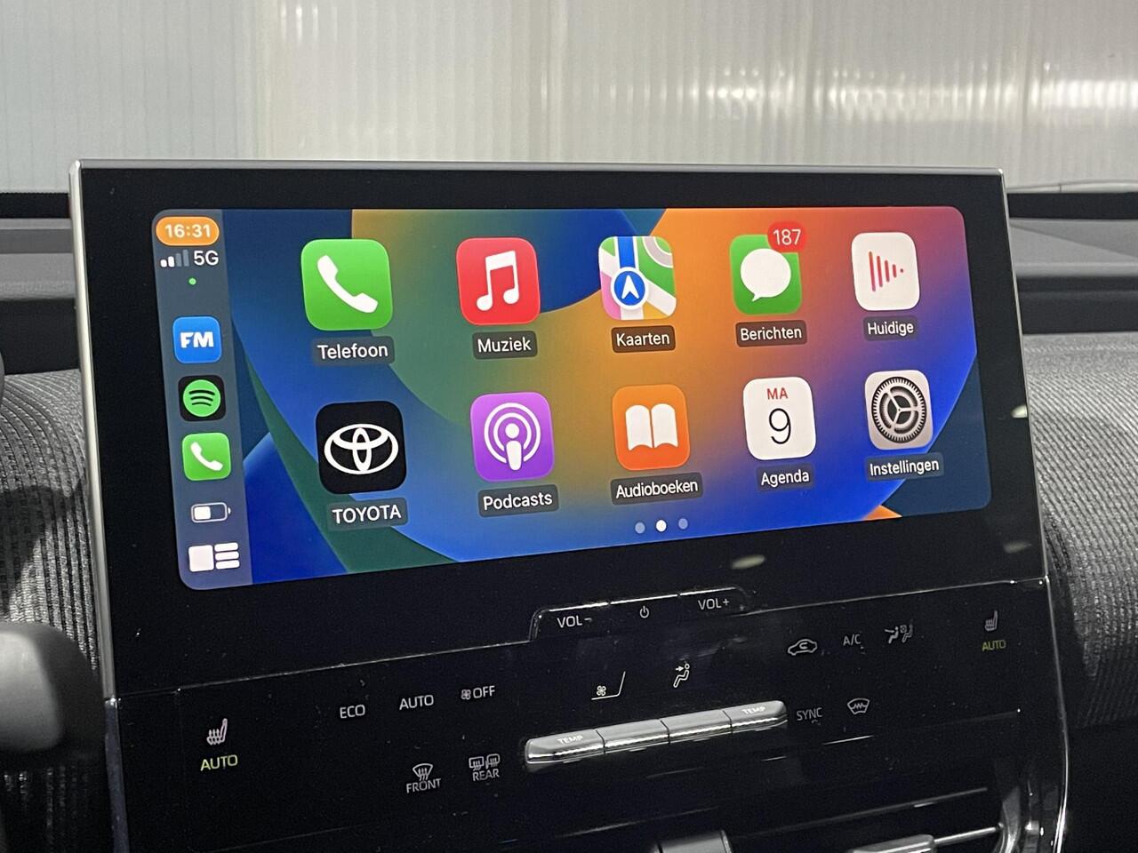 Toyota bZ4X Launch Edition 71 kWh 16% bijtelling! 360 camera, navigatie Apple CarPlay/Android Auto, stoelverwarming, keyless, draadloze telefoonlader, adaptieve cruise control