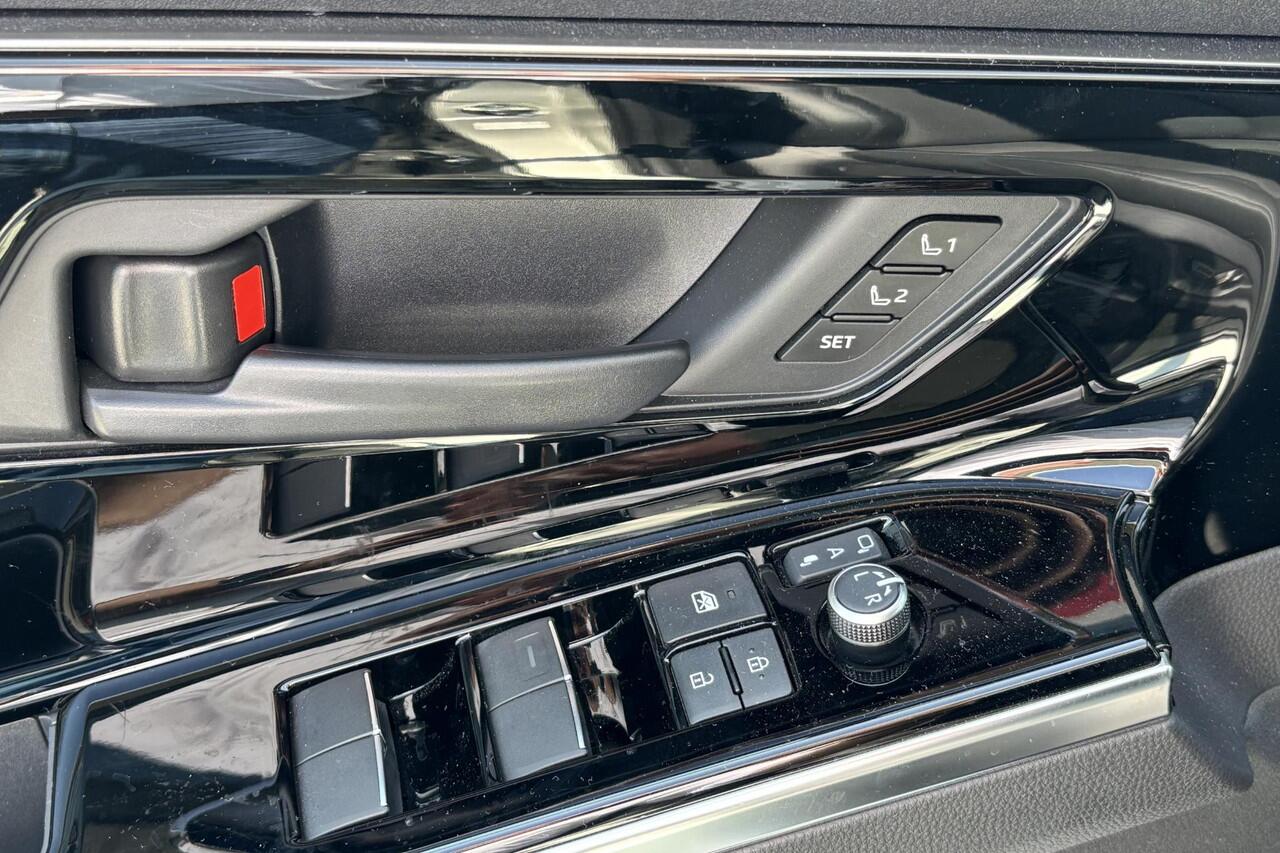 Toyota bZ4X Premium 71 kWh, Stoelventilatie, JBL audio, Stuur/stoelverwarming achterbank verwarming, 20 Inch LM velgen!