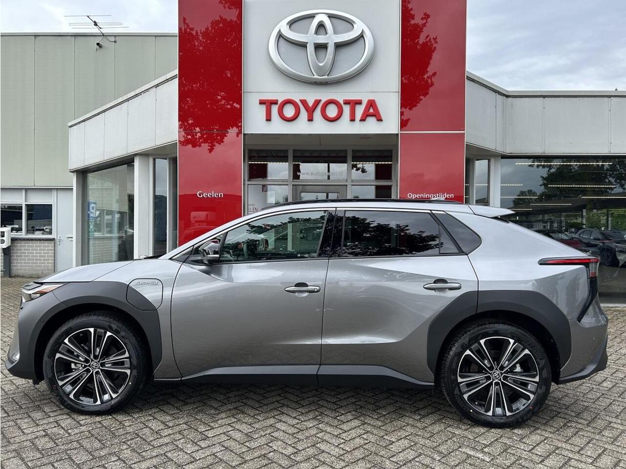 Toyota bZ4X Premium 71 kWh 3 fase l Rijklaar l Lederen bekleding