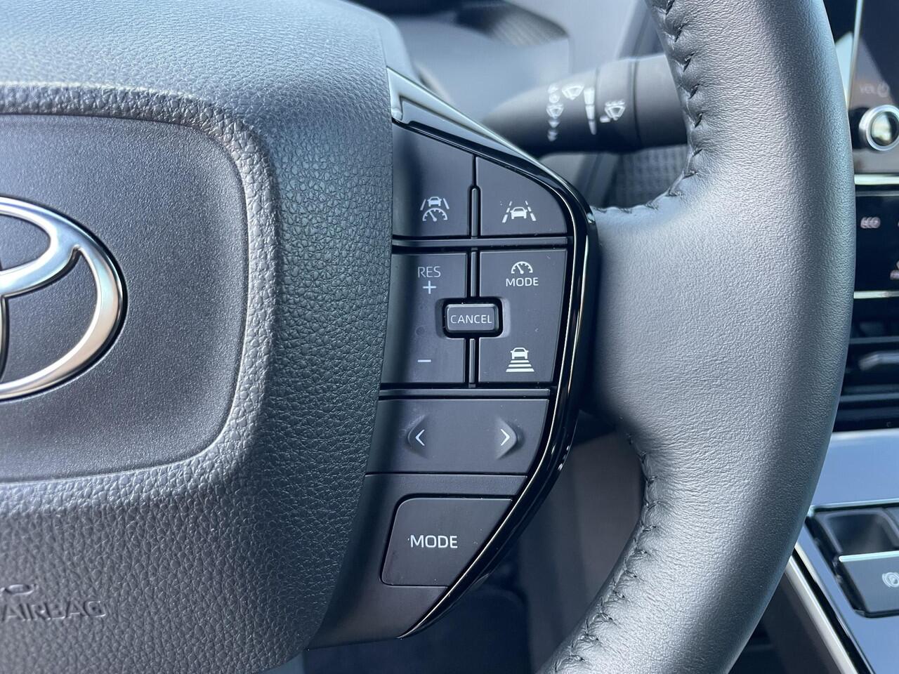 Toyota bZ4X Active 71 kWh | 3-fase | Origineel NL en 1e eigenaar | Warmtepomp | Garantie t/m 05/2034 of 200.000km