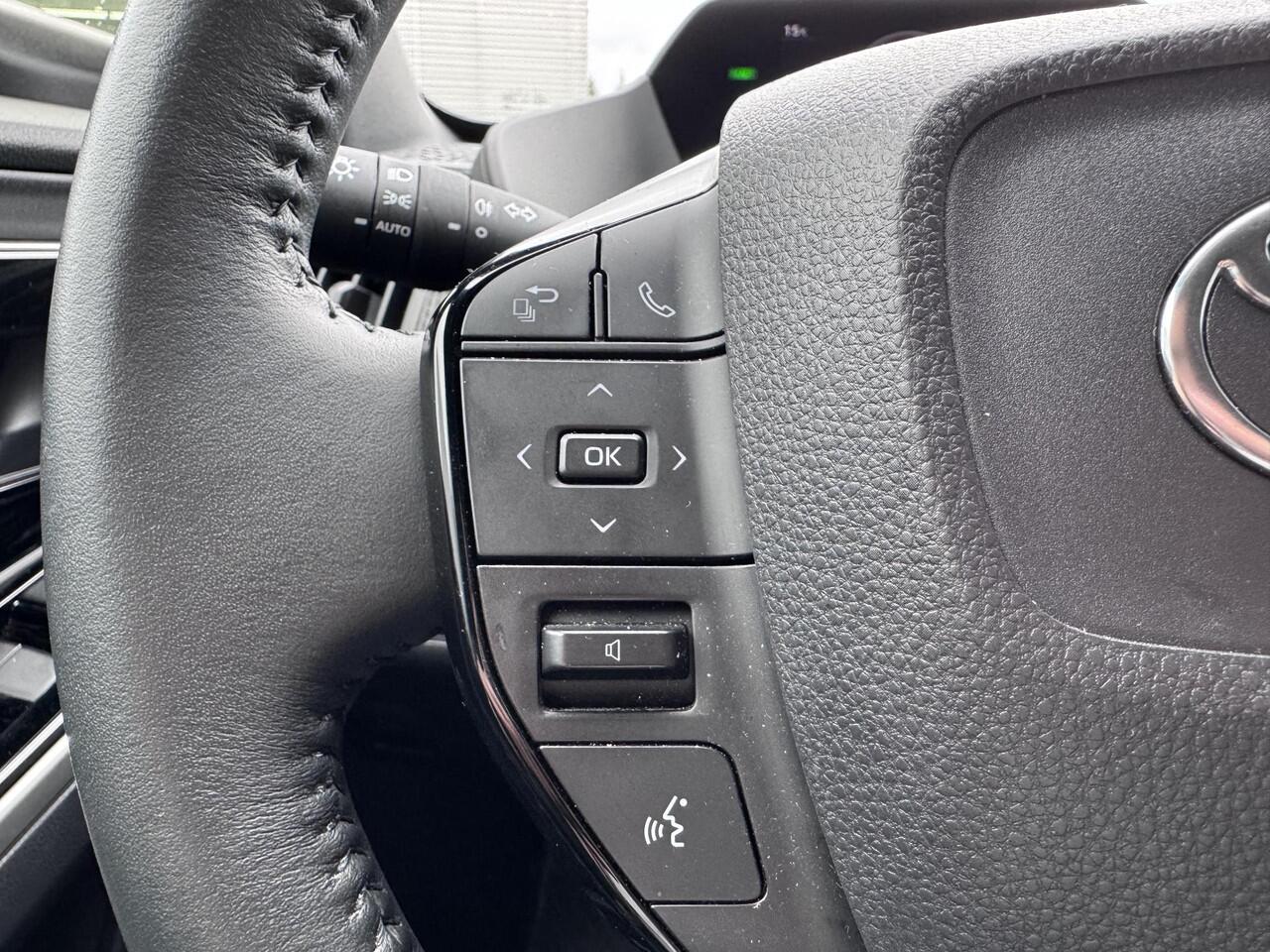 Toyota bZ4X Active 71 kWh 17% BIJTELLING | Navigatie | Parkeercamera