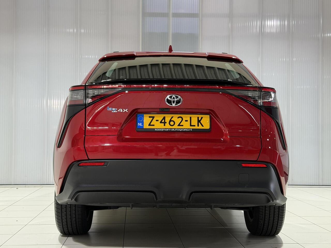 Toyota bZ4X Active 71 kWh | 17% bijtelling | Camera | Apple carplay/anroid auto |