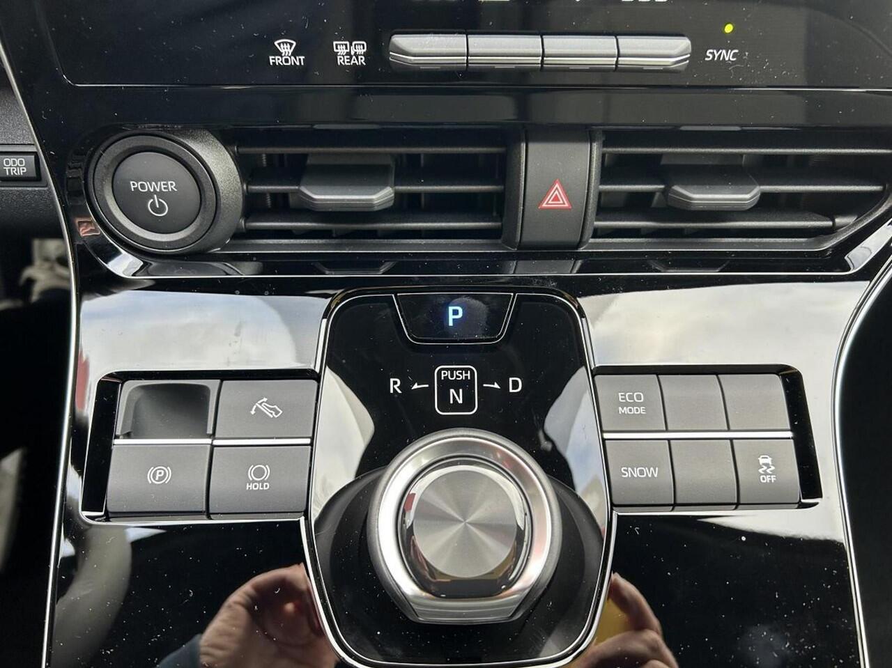 Toyota bZ4X Active 71 kWh l Rijklaar l NL-Auto