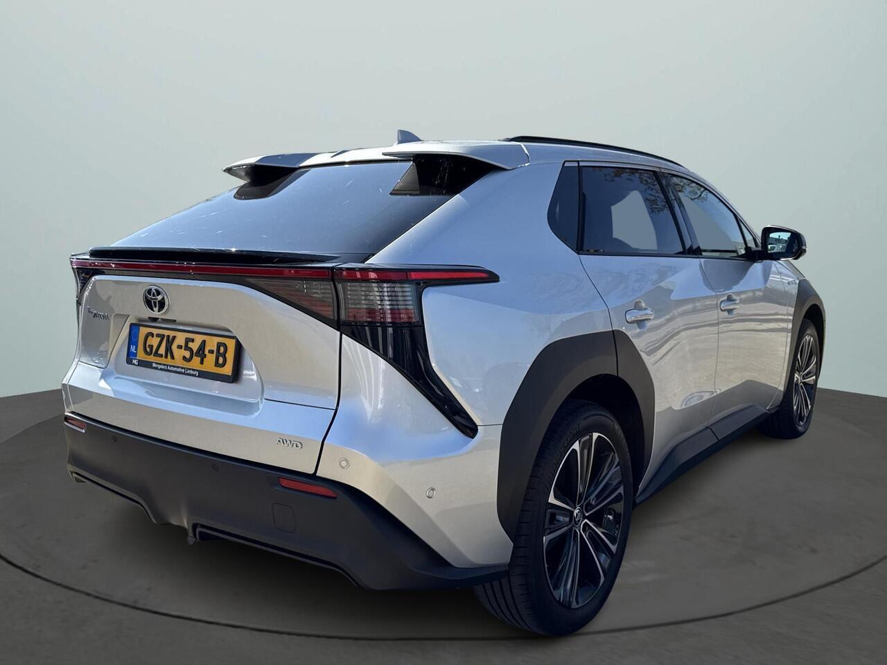 Toyota bZ4X Premium 4WD 71 kWh | DEMOVOORDEEL | Rijklaar |