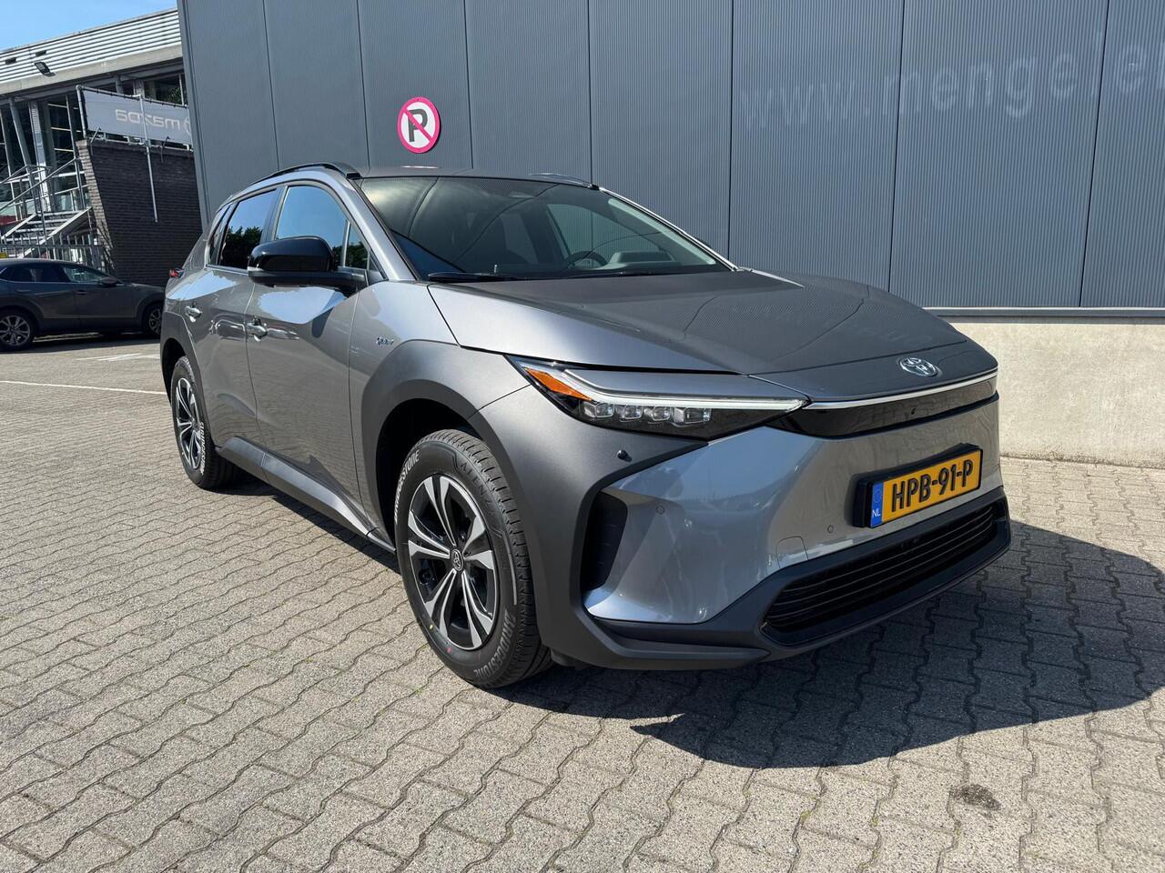 Toyota bZ4X Dynamic 71 kWh | Rijklaar