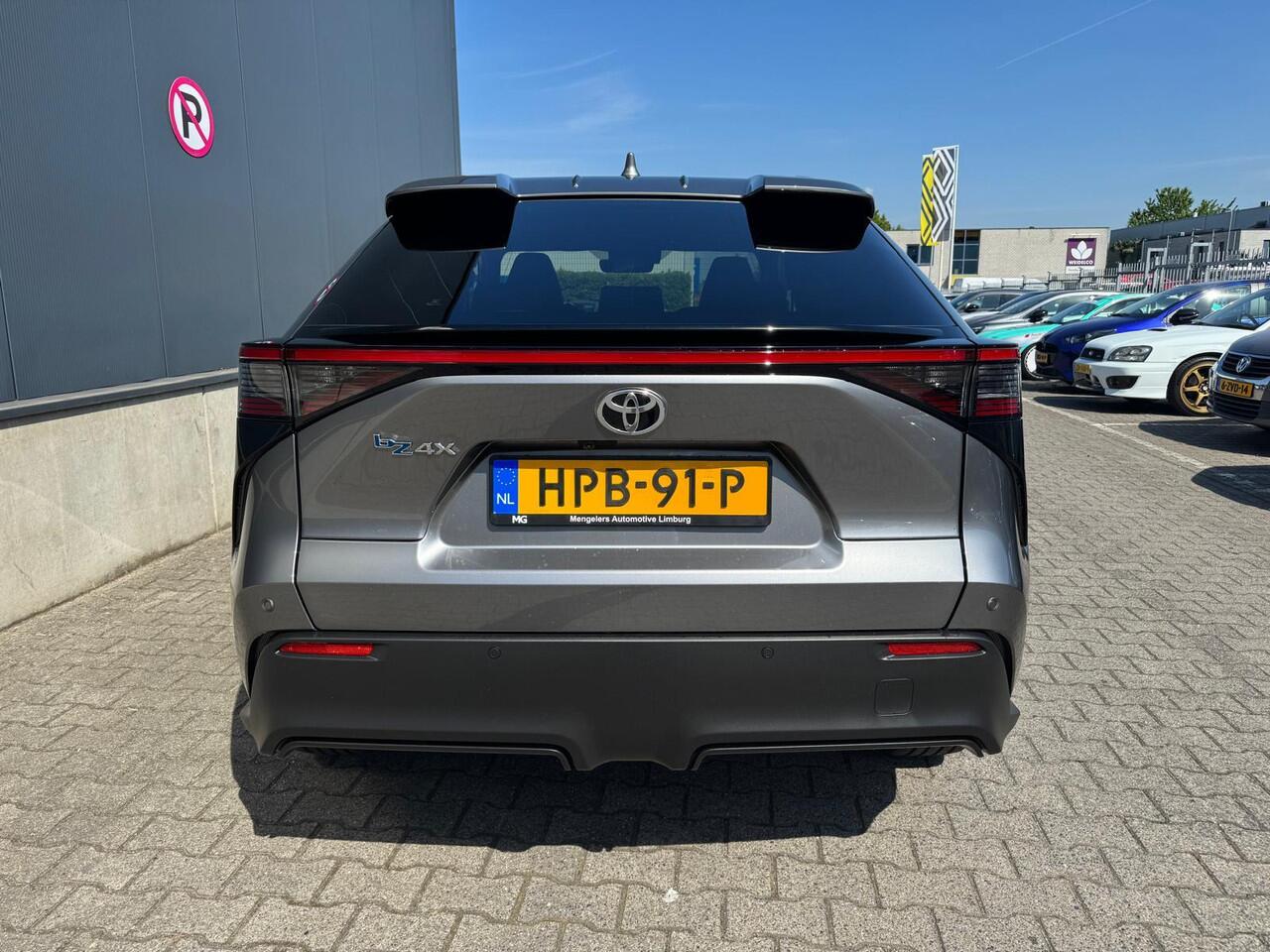 Toyota bZ4X Dynamic 71 kWh | Rijklaar