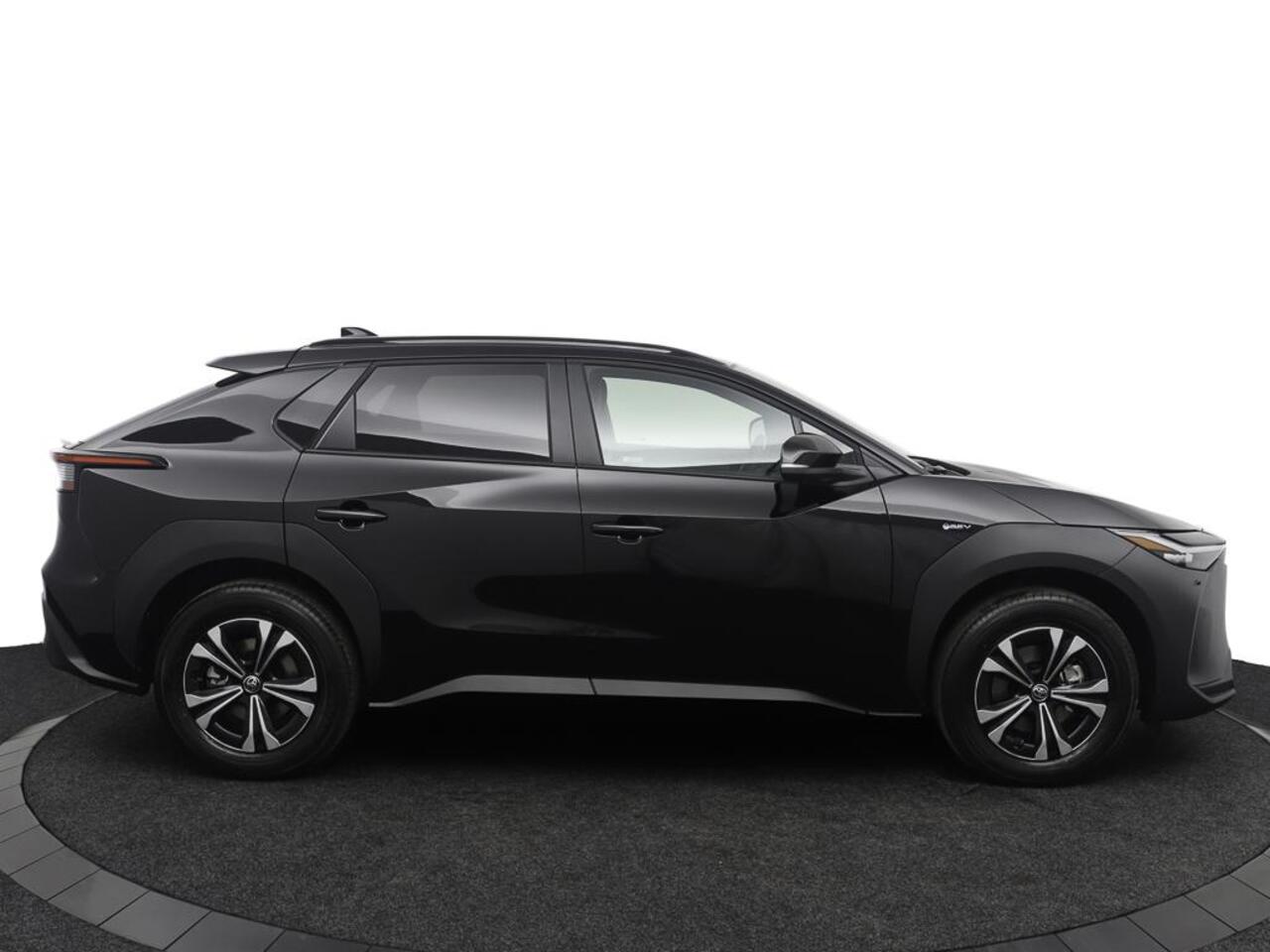 Toyota bZ4X Dynamic 71 kWh | 10 Jaar Garantie | Zeer Compleet |